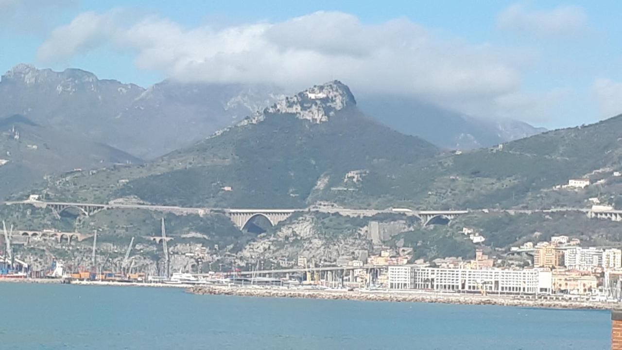 Salerno Centraal Apartment Exteriör bild