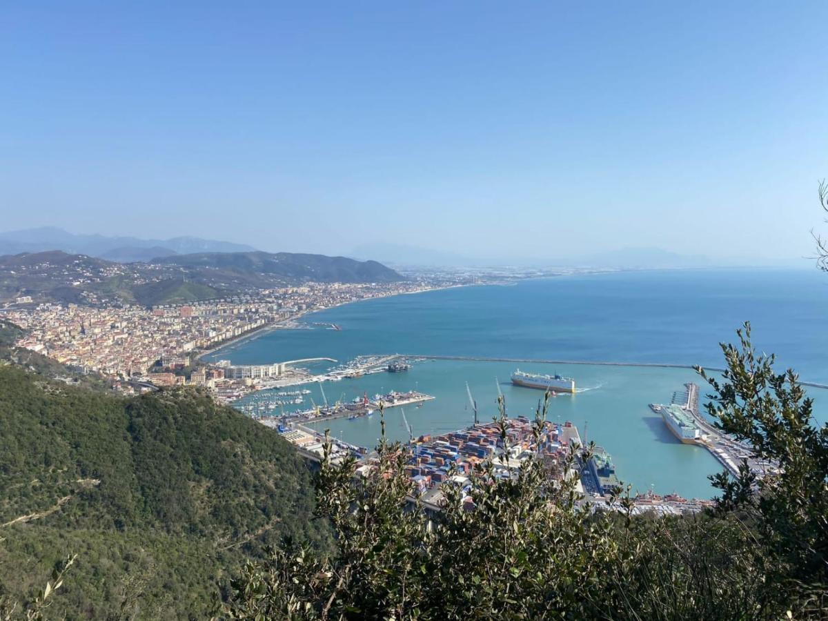 Salerno Centraal Apartment Exteriör bild