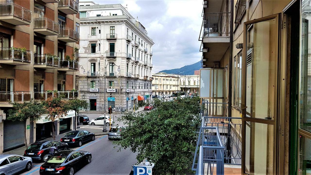 Salerno Centraal Apartment Exteriör bild